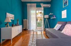 Center situated flat, airport line, 6 min metro,100 Mbps, 3 stops from Syndagma Square!